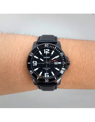 Casio Montre Homme MTP-VD01BL-2BVUDF