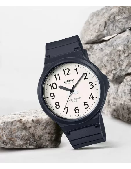 Montre Casio Homme MW-240-7BVDF