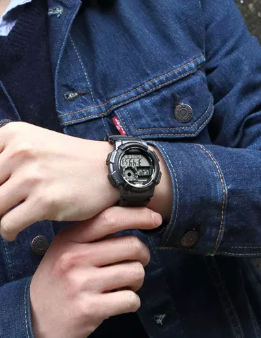 Montre Casio Homme AE-1000W-1AVDF