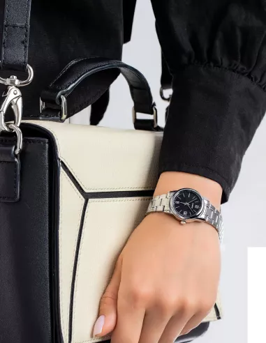 Casio Montre Femmes LTP-V002D-1B3UDF