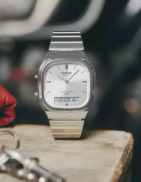 Casio Montre AQ-240E-7ADF
