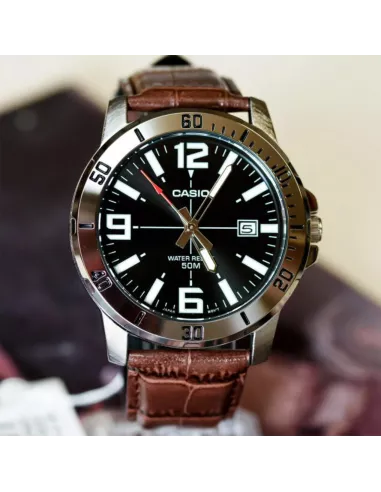 CASIO Montre Homme MTP-VD01L-1BVUDF